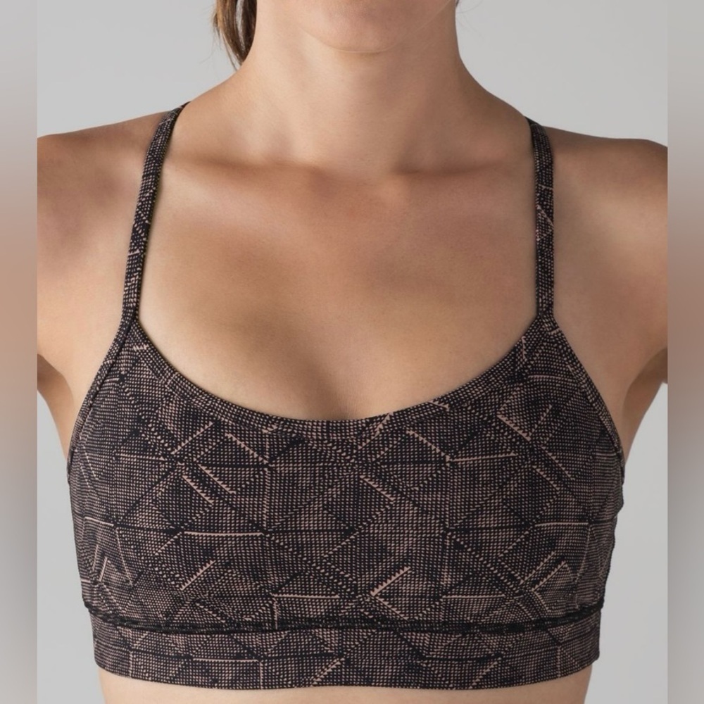 LULULEMON Formation Quicksand & Black Flow Y Bra Size 6